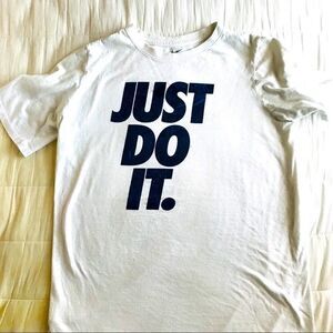 Nike boys athletic cotton T-shirt size XL